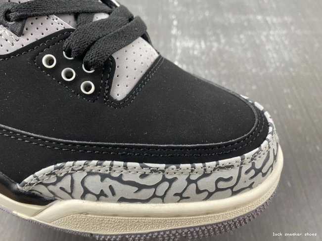Reps LUCY WMNS 3 Off Jordan Air Noir CK9246-001 0704